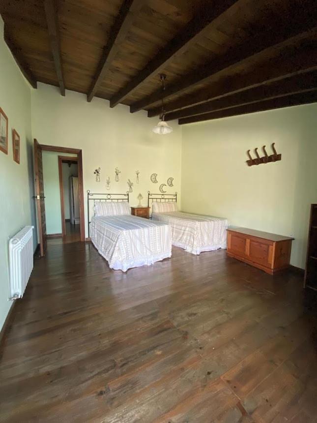 Espaciosa Y Elegante Casa Rural En Los Marines Bagian luar foto