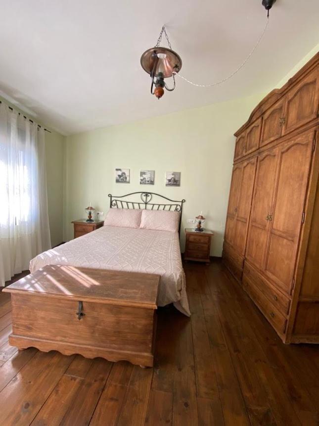 Espaciosa Y Elegante Casa Rural En Los Marines Bagian luar foto