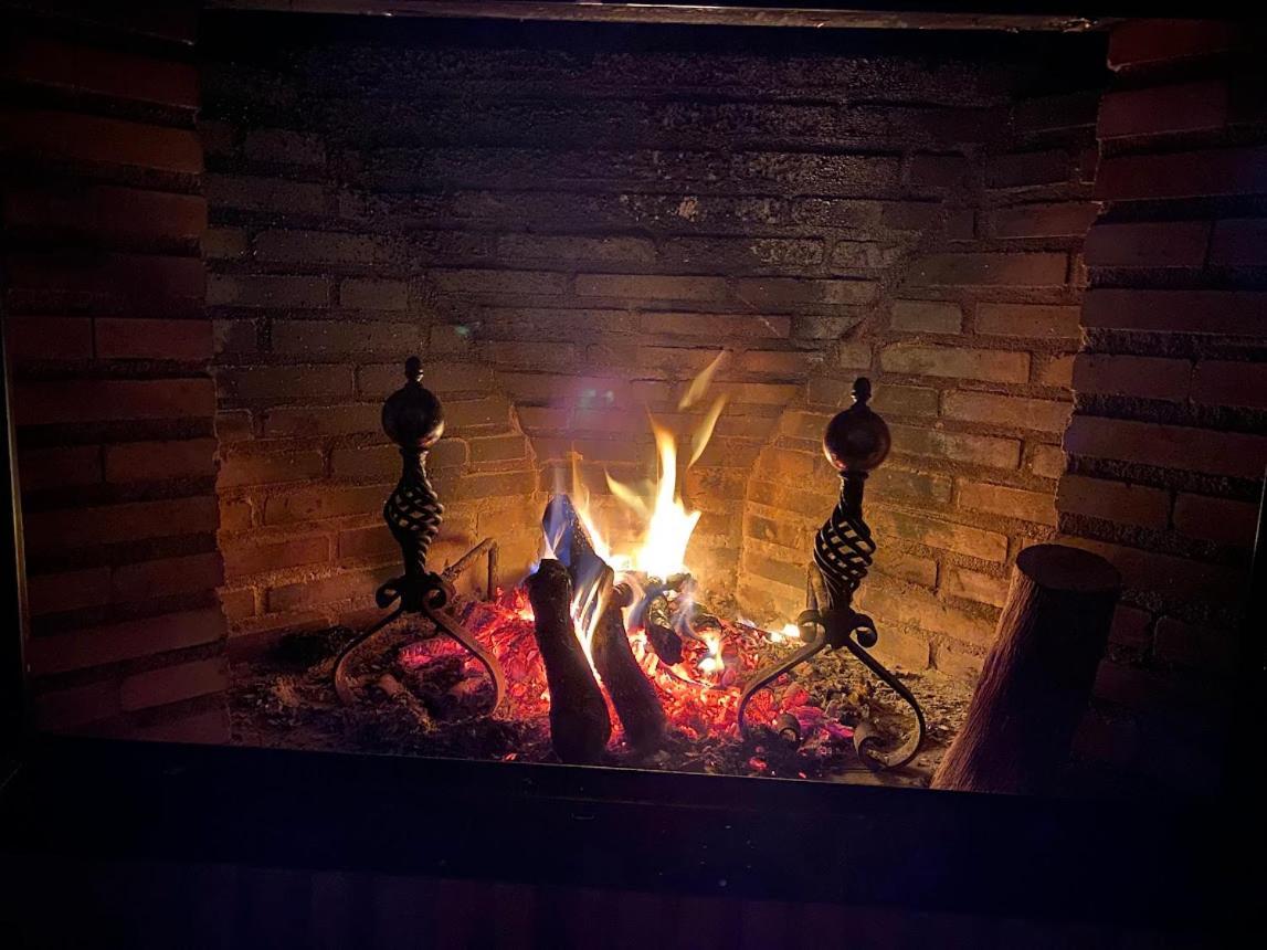Espaciosa Y Elegante Casa Rural En Los Marines Bagian luar foto