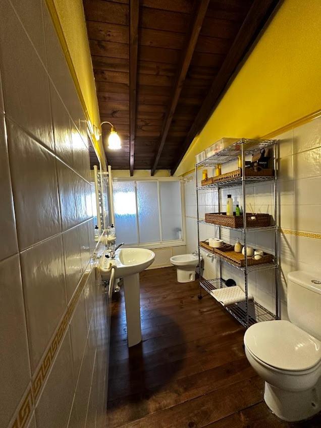 Espaciosa Y Elegante Casa Rural En Los Marines Bagian luar foto