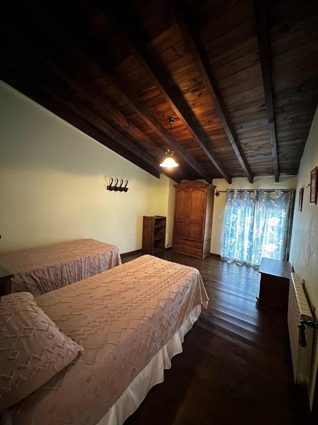 Espaciosa Y Elegante Casa Rural En Los Marines Bagian luar foto
