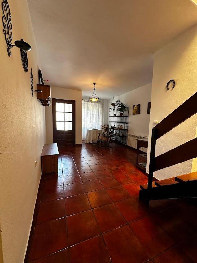Espaciosa Y Elegante Casa Rural En Los Marines Bagian luar foto